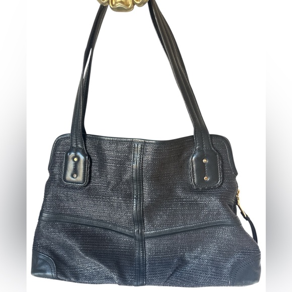 B Makowsky Black jute/leather shoulder bag. Easy clean! Lots of pockets! - Picture 4 of 16